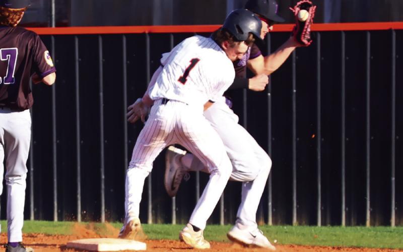 Tigers swing loud Thursday