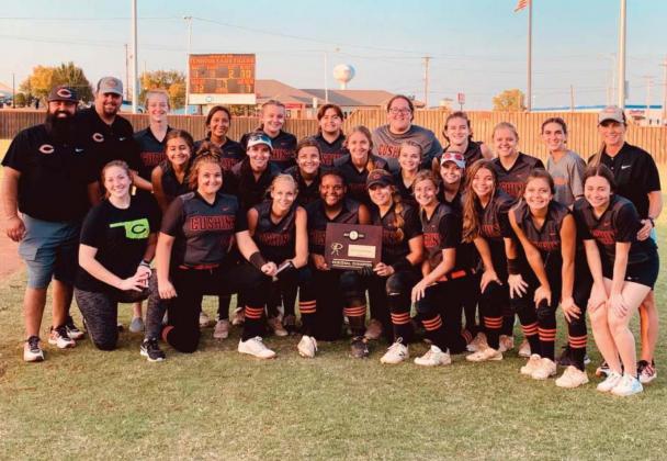 Lady Tigers headed to state 4A fast-pitch tourney in OKC