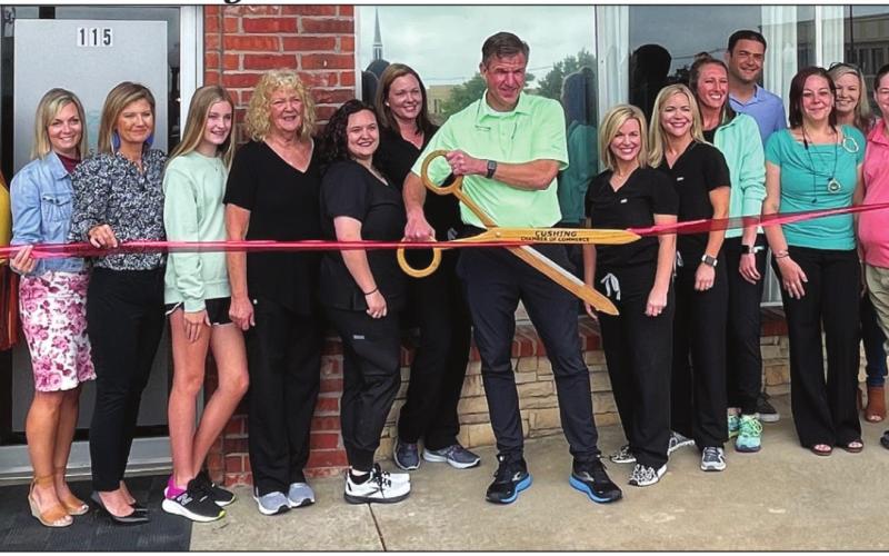 Ribbon cutting at Crossroads Wellness Center