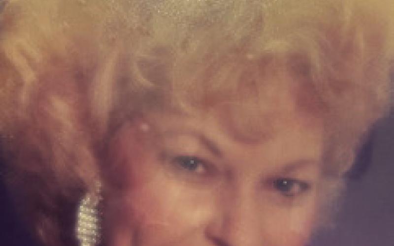 Carolyn Sue Mackey