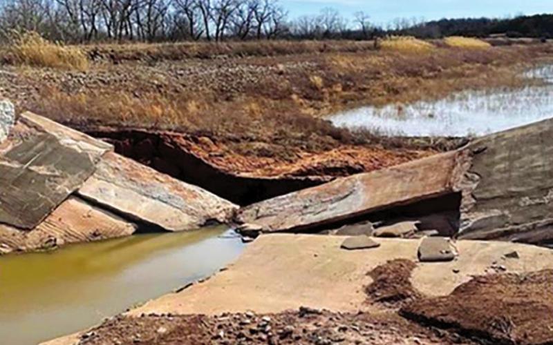 City of Cushing is presented three options for Cushing Lake