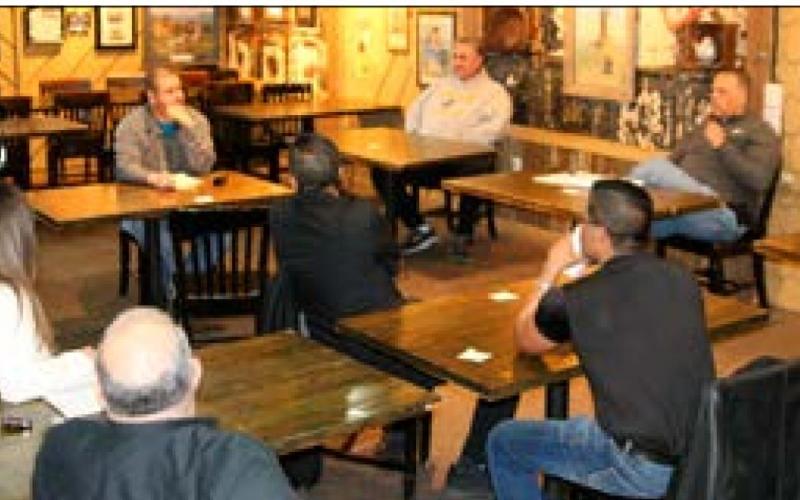 Restaurateurs meet to discuss strategy