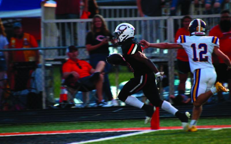 Tigers maul Pirates 63-20