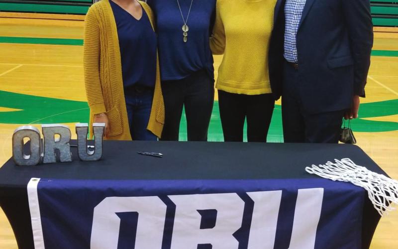 Moore girls sign letter of intent