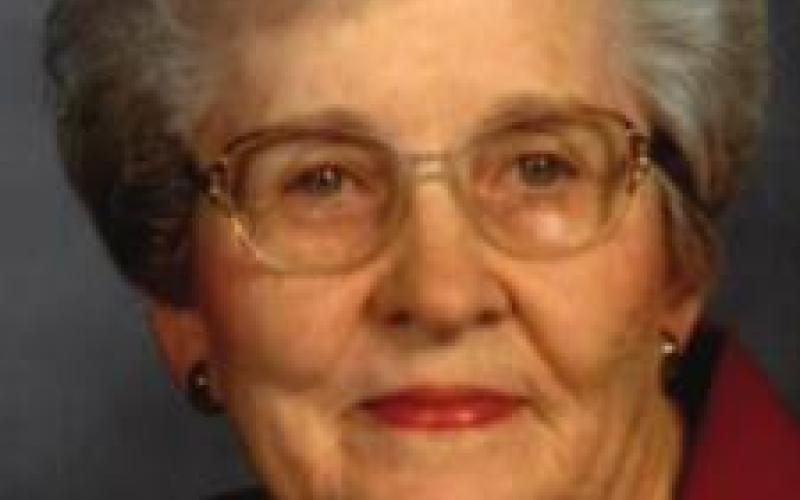 Kathryn Nann (Lowe) Flood