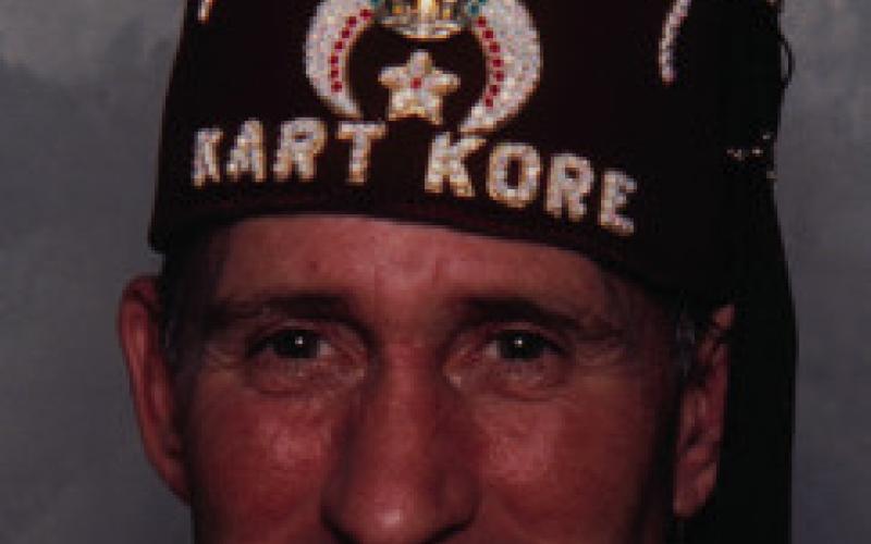Robert “Bob” Thomas
