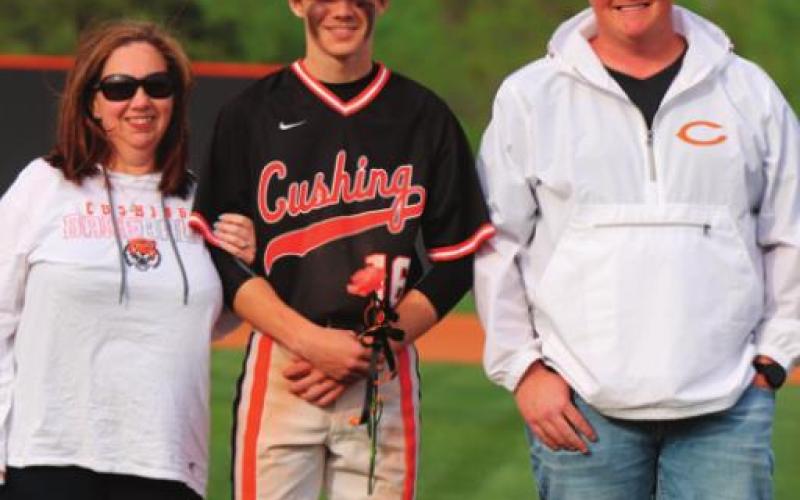 Angie , Austin and Mike Munday