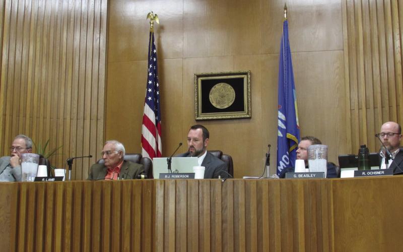Commissioners Ricky Lofton, Ron Lamb, BJ Roberson, Geoff Beasley, and City Manager Ryan Ochsner.