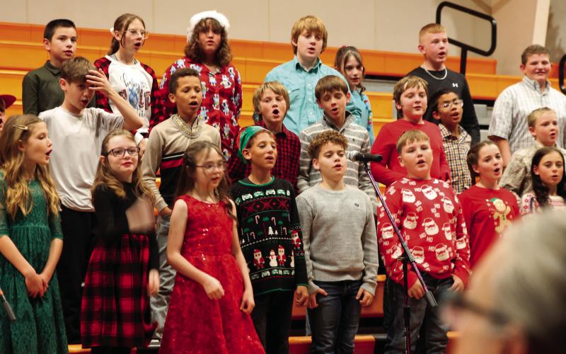 Agra Middle School students perform at the annual Christmas Program Tuesday, Dec. 16. Photo by DeAnna Maddox