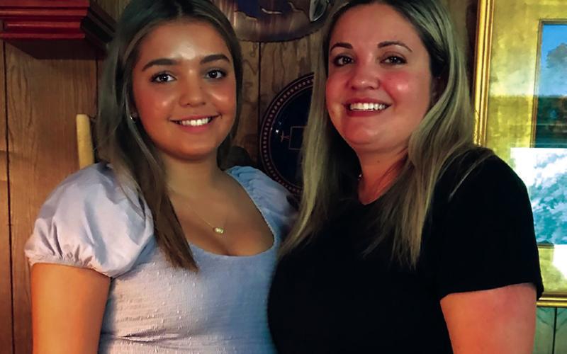 Gaby Craig and mom Macki Craig