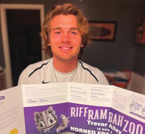 Former tiger walks on at TCU