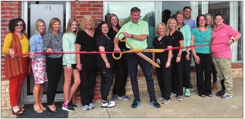 Ribbon cutting at Crossroads Wellness Center