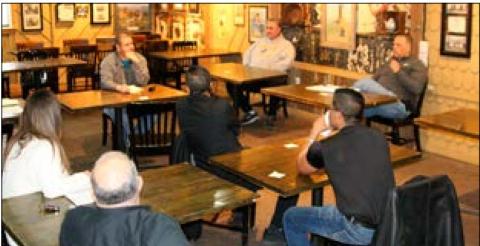 Restaurateurs meet to discuss strategy