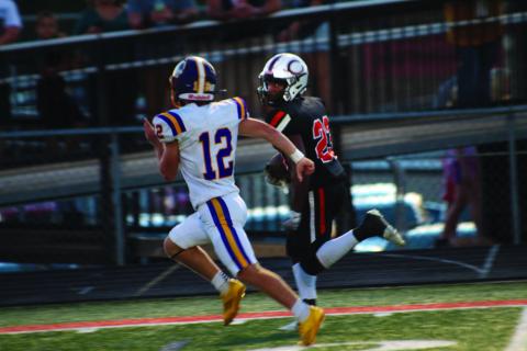 Tigers maul Pirates 63-20