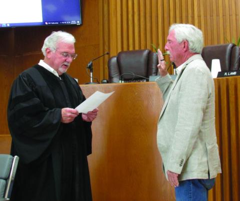 Ellsworth sworn in by Ahrberg