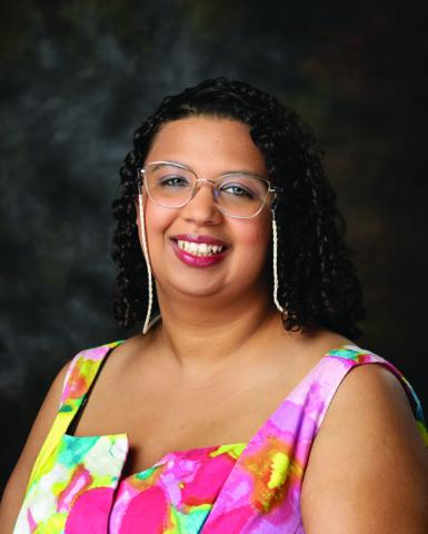 MEET DE ANNA MADDOX