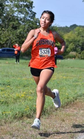 Lady Tiger runner Yohali Medrano Photos by Sarah Townes