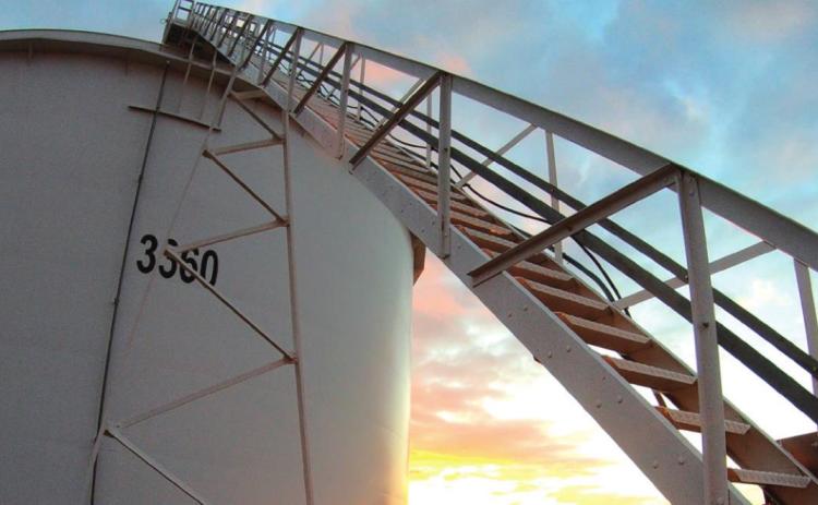 Enbridge acquires Blueknight