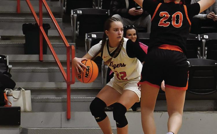 Macie Townes fakes a Yale defender. Photo by Sarah Townes