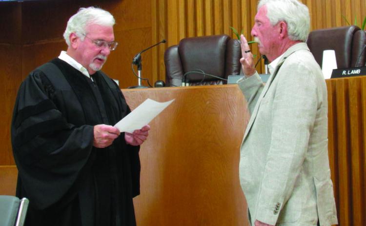 Ellsworth sworn in by Ahrberg