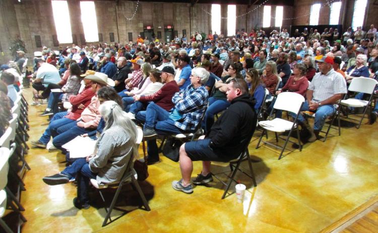 Over 400 Lincoln County