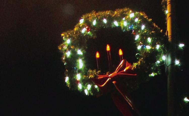 Cushing brightens up for Christmas