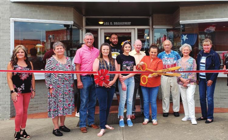 Hungry Heifer Ribbon Cutting